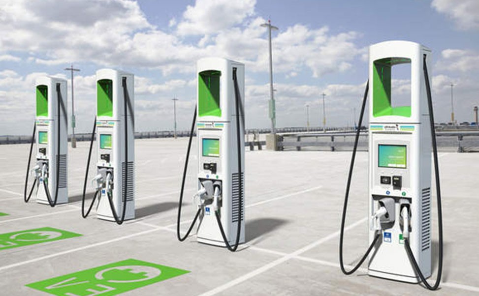 康普利汽車充電樁市場前景與風險評估全攻略